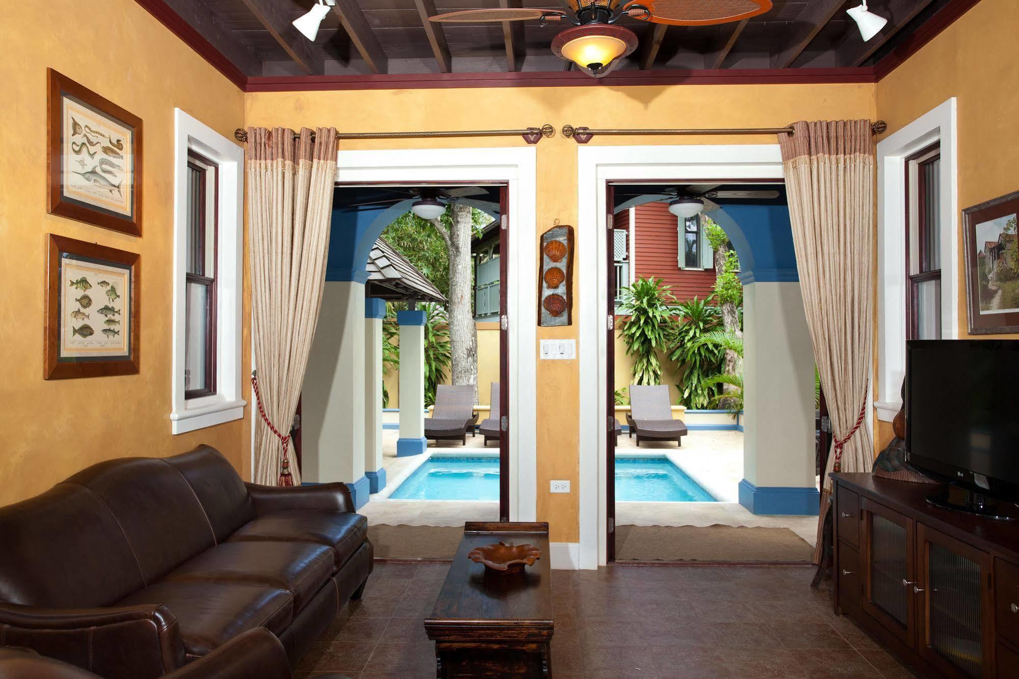Hermosa Cove Villa Resort & Suites Ocho Rios Exterior photo