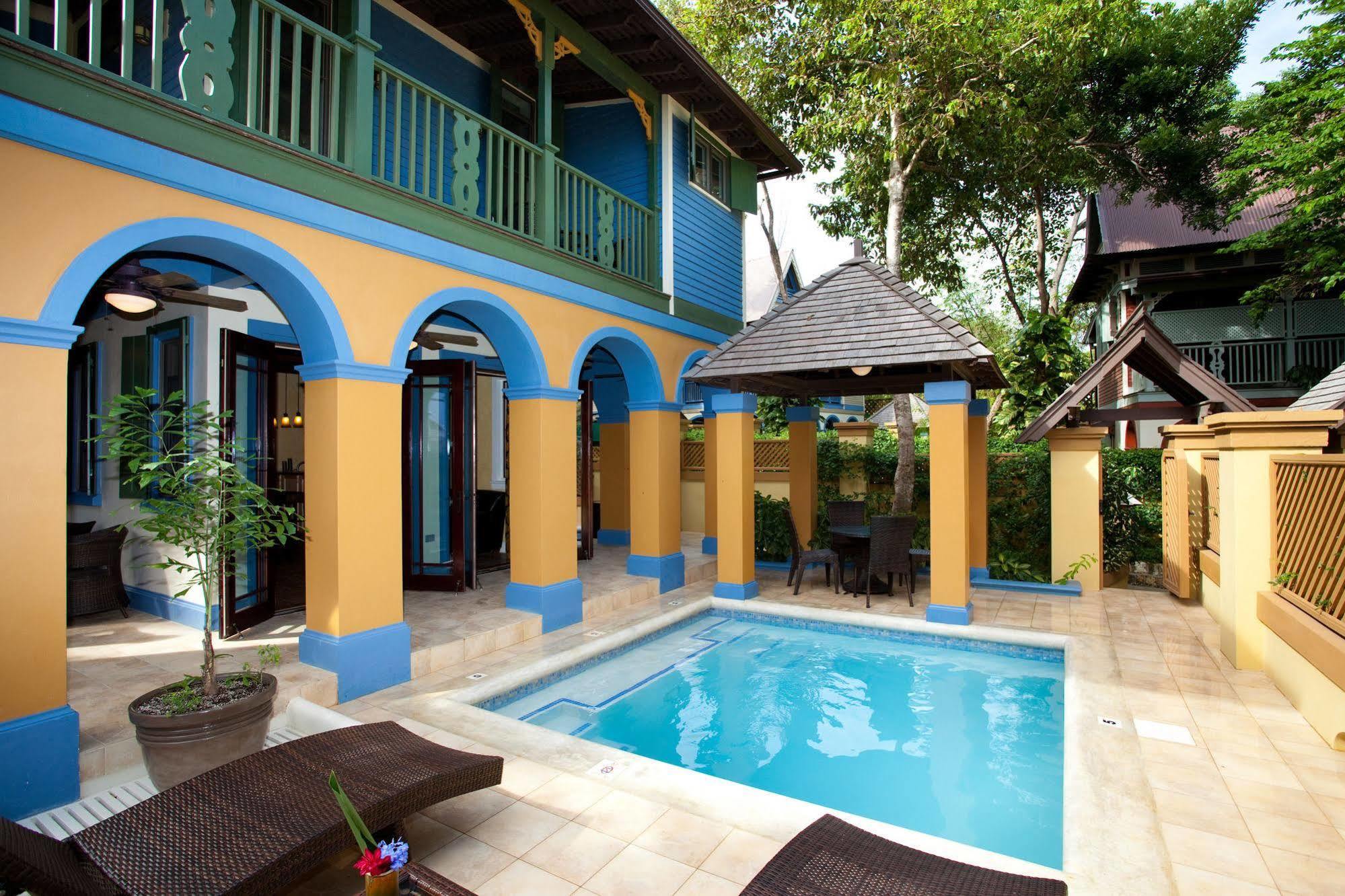Hermosa Cove Villa Resort & Suites Ocho Rios Exterior photo